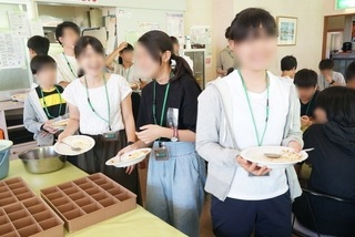 HR.jpg
